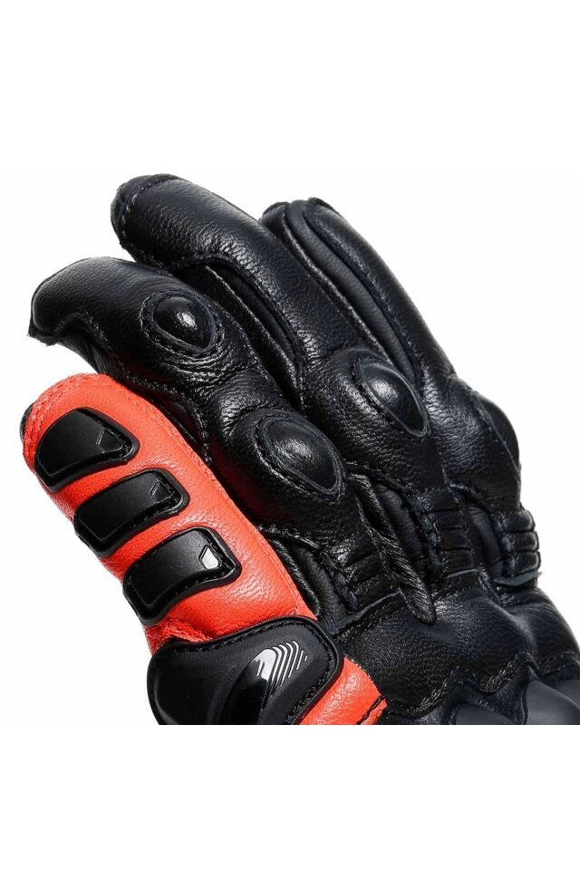 GL60 CARBON TİTANTUM DERİ ELDİVEN KIRMIZI